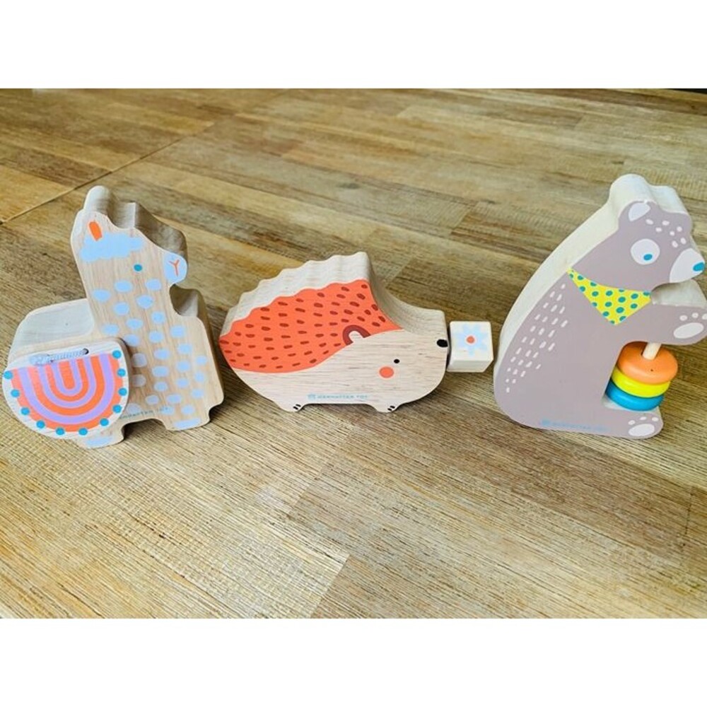 MANHATTAN TOY wooden musical trio toys